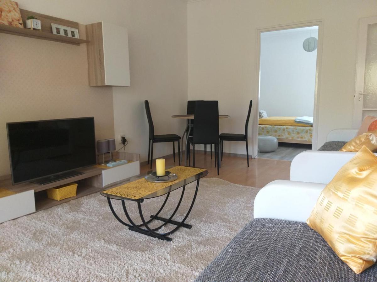Simon Apartman Tiszafured Bagian luar foto
